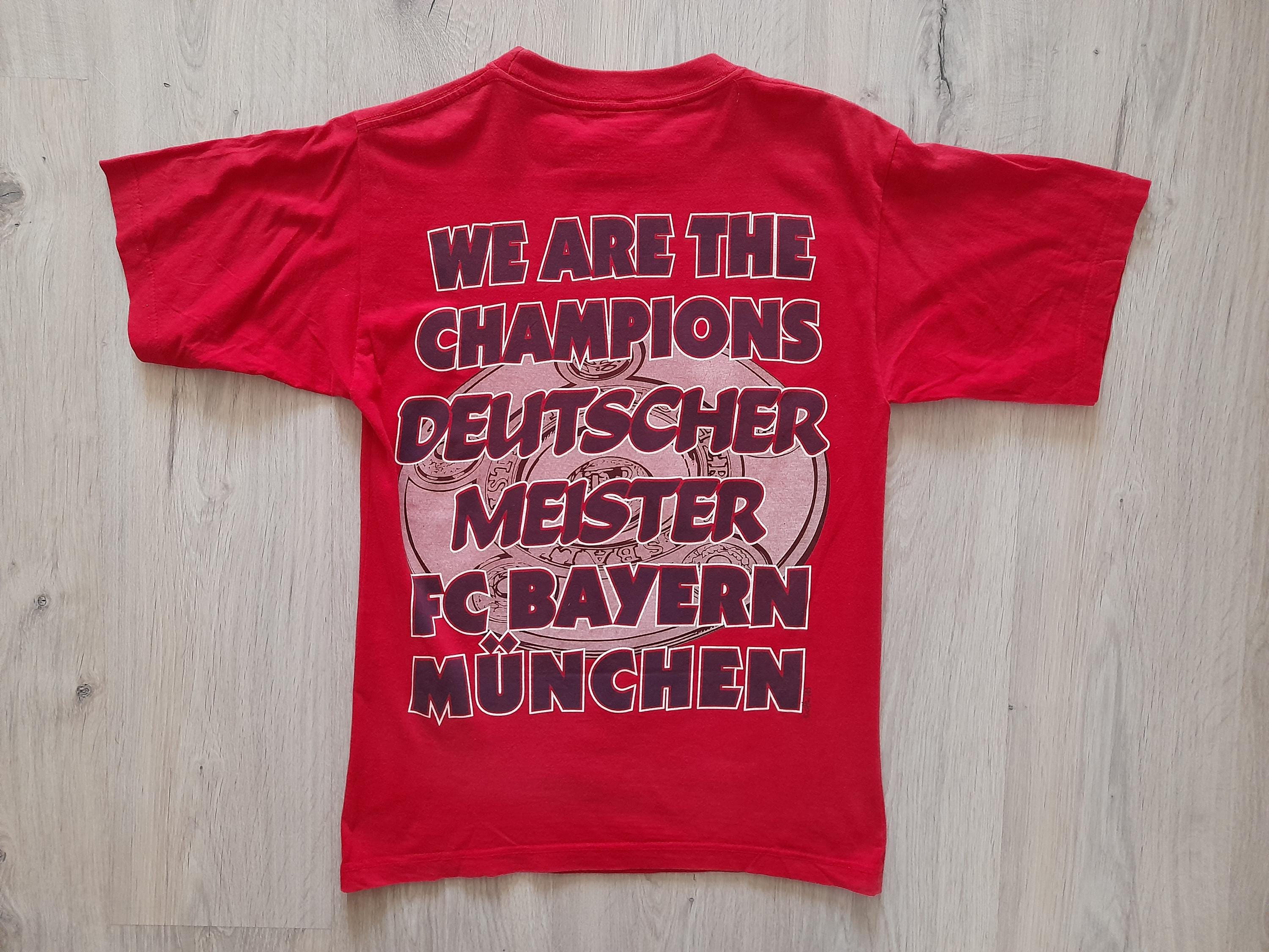 Vintage 1997 FC Bayern Munchen T-shirt Deutscher Meister German 