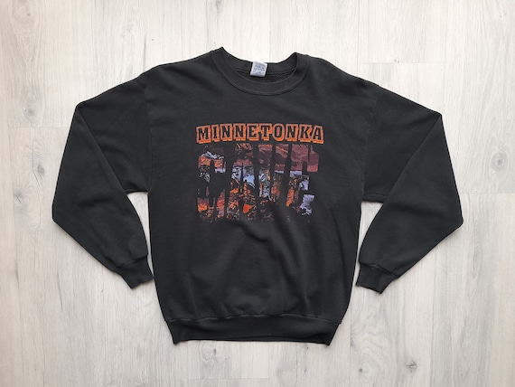 Vintage 90s Minnetonka Cave Sweatshirt ,Made in USA ,50/50 Sweatshirt ,Medium , Minnetonka Minnesota Cave Tourist Souvenir Sweatshirt