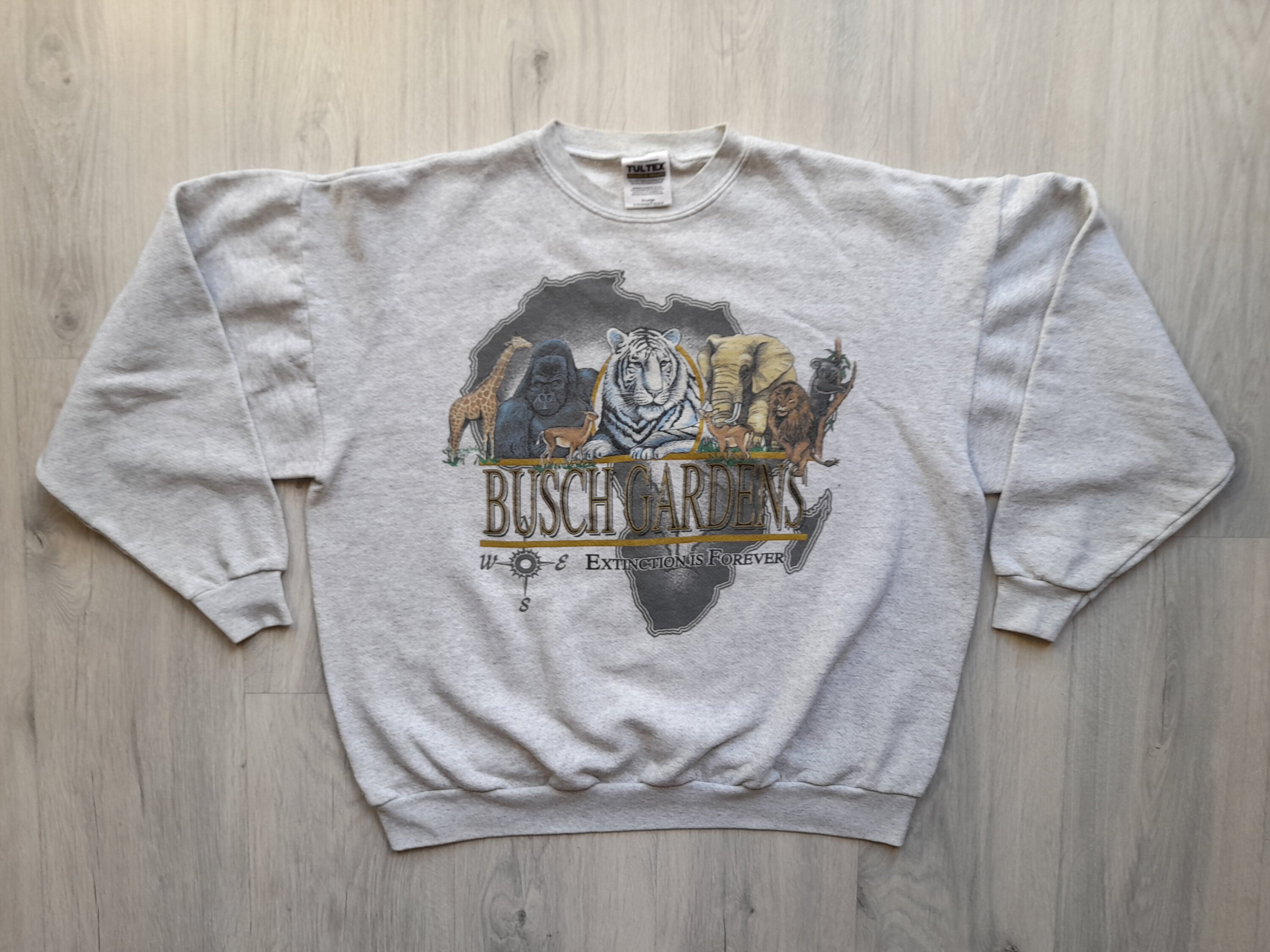Busch Gardens Tampa Bay パーカー サイズSM フロリダ Busch Gardens Tampa Bay パーカー サイズSM フロリダ - メルカリ