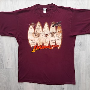 Camiseta con el mapa del mundo de Indiana Jones de los años 90 (XL), Lucasfilm LTD, Indiana Jones de los años 90