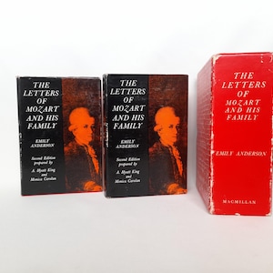 Las cartas de Mozart y su familia. 2 volúmenes, edición de 1966, Macmillan, segunda edición (1966), libros de tapa dura de Emily Anderson, Mozart