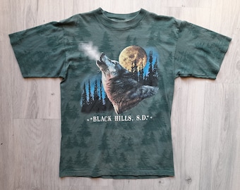 Vintage 90s Howling Wolf Biker Tee ,Medium ,Made in USA ,Single Stitch shirt,Howling Wolf All over print Tee ,Black Hills South Dakota Shirt