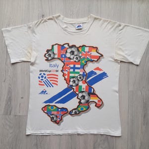 Vintage 90s World Cup 1994 Medium  Size Tee , Italy Soccer T-Shirt , Italy USA WORLD Cup 94 Italy  Team T-Shirt ,Faded Worn Tee ,Made in Usa