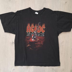 AC/DC&quot; 2003 Germany Concert Tour Black Size L T-Shirt ,ac/dc Germany Tour Rock Tee ,Vintage ac/dc Concert Tour T-Shirt Large
