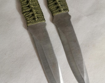2 set Throwing Knives U.S.A. Saber Silver /w Green M Sheath