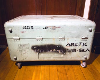Vintage Zero Aluminum Arctic Expedition Flight Case, 1960s Era Industrial Coffee Table Trunk