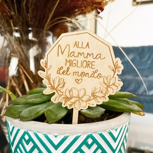 Segnapiante in legno personalizzato floreale e rotondo Idea regalo festa della mamma immagine 8