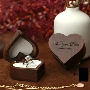 Incisione gratuita, amore personalizzato, scatola porta-anello in legno di noce a forma di cuore, per cerimonia nuziale, porta-gioielli, espositore per gioielli, inciso al laser, scatola porta-anello