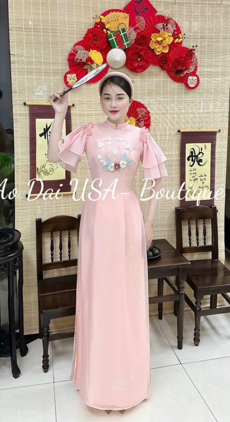 Ao Dai Thai Tuan/ Ao dai be le/3 colors / Ao dai Tet Luna New Year/ Bridesmaid Ao Dai Vietnamese / Pre-made Modernized Vietnamese/ No pants. image 1