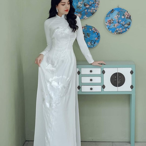 Set Ao dai Tô châu thêu/Prefabricado vietnamita tradicional /3D ao dai vestido largo vietnamita/color blanco ao dai.