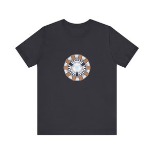 Camiseta de Iron Man de Marvel: regalo para fans de Dungeons and Dragons imagen 5