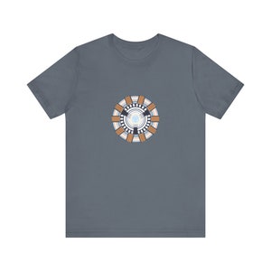 Camiseta de Iron Man de Marvel: regalo para fans de Dungeons and Dragons imagen 7
