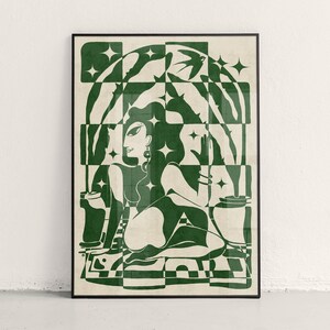 Könnte beinhalten: Gerahmter Kunstdruck in Grün und Creme. Das Kunstwerk zeigt zwei stilisierte Figuren, einen Vogel und geometrische Formen. Die Figuren sitzen, eine Hand erhoben. Das Design hat eine Retro-Ästhetik, mit einer grünen und cremefarbenen Farbpalette.