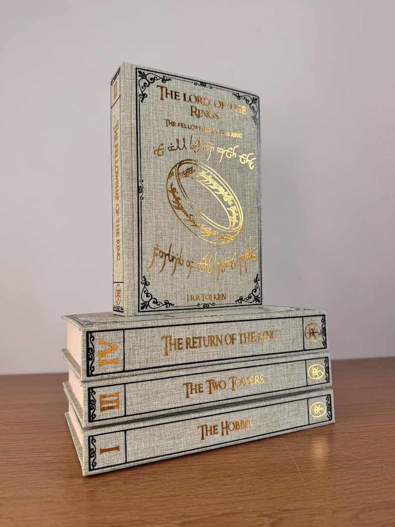 Libros reencuadernados de la trilogía de El Señor de los Anillos y El Hobbit, J.R.R Tolkien, ediciones especiales, hechos a mano, reencuadernados personalizados. imagen 5
