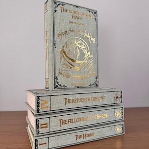 Libros reencuadernados de la trilogía de El Señor de los Anillos y El Hobbit, J.R.R Tolkien, ediciones especiales, hechos a mano, reencuadernados personalizados. imagen 6