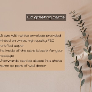K&ouml;nnte beinhalten: Beigefarbener Hintergrund mit dem Text &bdquo;Eid-Gru&szlig;karten&ldquo;. Das Bild enth&auml;lt eine Liste von Merkmalen: A6-Gr&ouml;&szlig;e mit wei&szlig;em Umschlag, gedruckt auf hochwertigem FSC-zertifiziertem Papier, innen leer f&uuml;r eine Nachricht und zum Einrahmen geeignet.