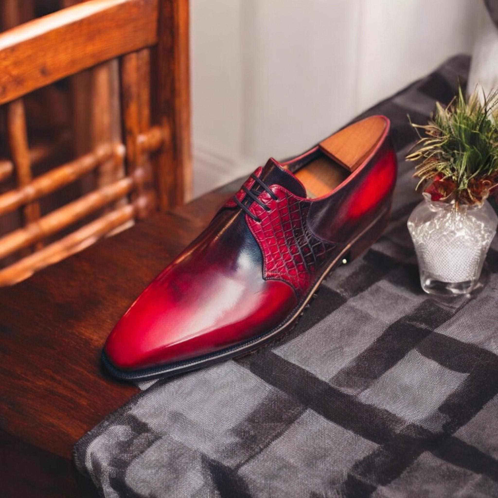Handmade Leather Oxford Shoes: Red Crocodile Wingtip Design  display picture 2