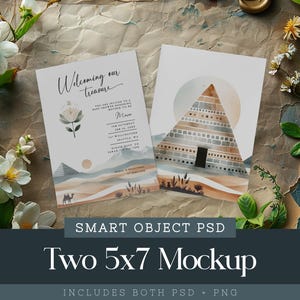 Twee kaarten mockup Photoshop voor- en achterkant, uitnodiging slim object Psd, dubbele kaart bruiloft uitnodiging mockup, 5 x 7 kaart neutrale bruiloft mockup