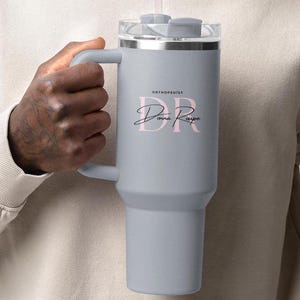 Personalized Doctor Tumbler, Custom Doctor Tumbler, Future Doctor Gifts, Doctor Tumbler, Doctor Graduation Gifts, Personalized Name Gifts