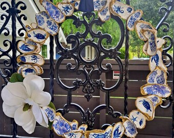 Decoupage Oyster Magnolia Wreath