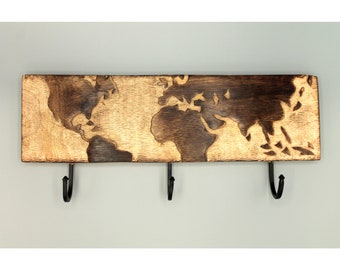 Wooden hook rail 38 x 15 x 5 cm with 3 metal hooks world map brown