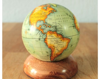 Globe on wooden base 13 cm antique decoration Ø 10 cm