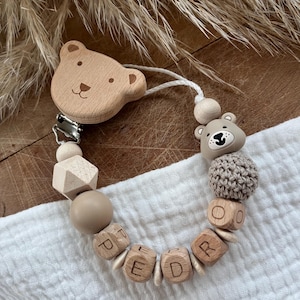 Schnullerkette Bär mit Namen Holz Natur Mädchen Junge personalisiert