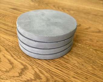 Posavasos de hormigón con decoración industrial