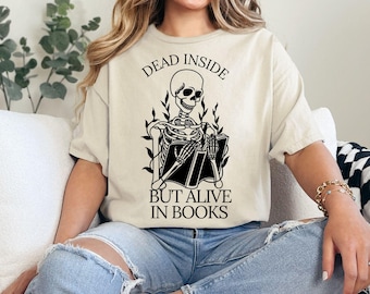 Skeleton Bookworm Shirt, Goth Reader Tee, Dark Academia Gift