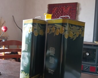 Extra virgin olive oil in 5 liter can