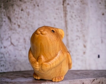 Wooden Mouse Carving | Cedar Wooden Ornament |  Small Wooden Animal | Solid wood Carving Arts