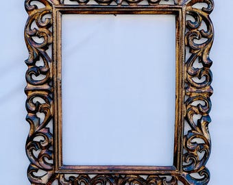 Vintage Baroque Wooden Picture Frame: Ornate Wall Art (30x24 Inches)