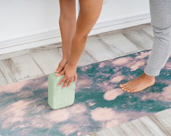 Original Printed Yoga Mat -  'Daisy Dream', Wellness Gift, Best for Workouts and Meditation