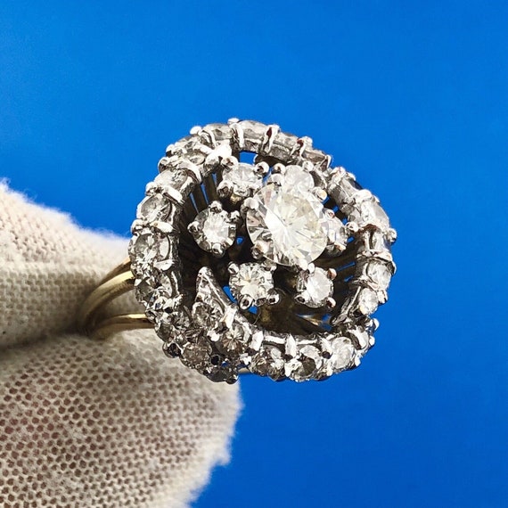 Stunning 14K Yellow Gold Diamond Floral Cluster R… - image 5