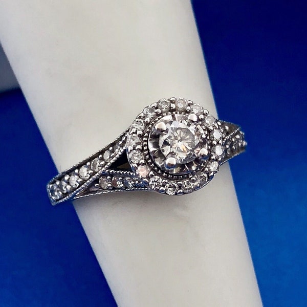 ZEI 14K White Gold Diamond Solitaire W/Halo Engagement Bridal Wedding Ring