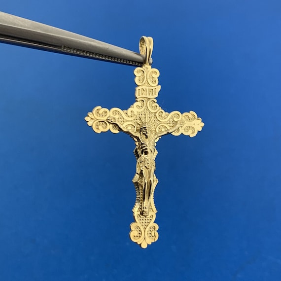 Designer 10K Yellow Gold Textured Crucifix Cross … - image 1