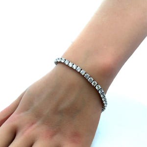 Designer DK 925 Sterling Silver Round Cubic Zirconia Statement Tennis Bracelet