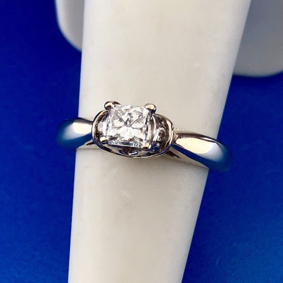 14k White Gold Ring Princess Diamond Center Accen… - image 4