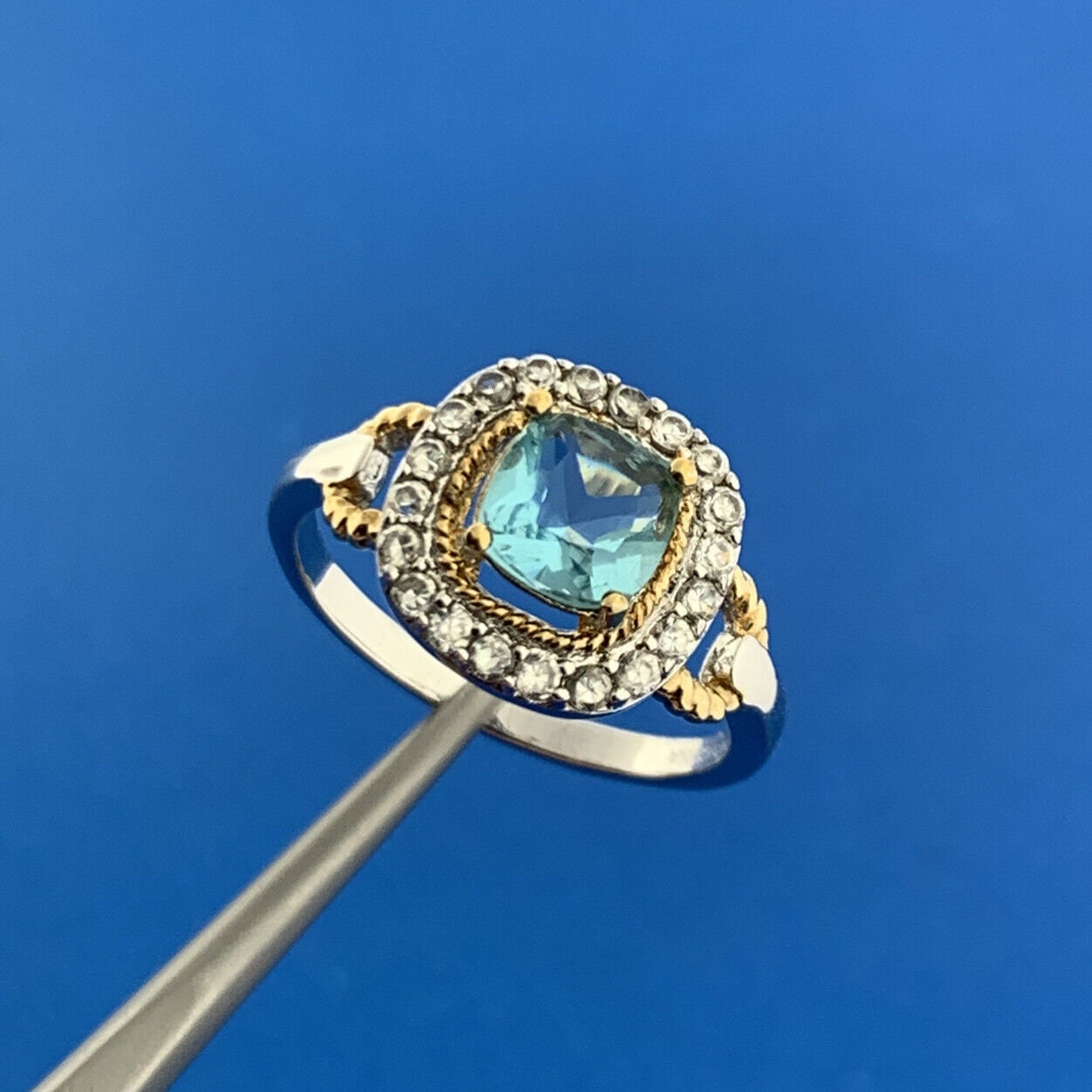 ブルートパーズ キュービックジルコニア シルバー925 　11号 楽天市場】SV925 スカイブルートパーズ キュービックジルコニア