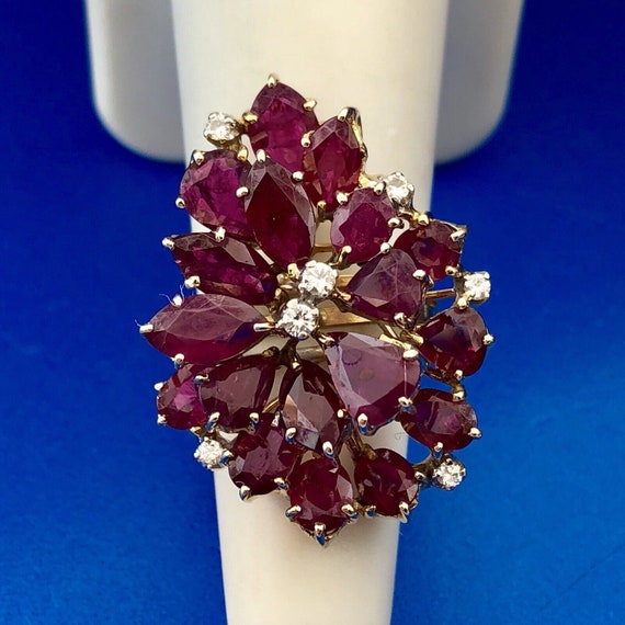 Exquisite Vintage 14K Yellow Gold Ruby Diamond Cl… - image 2
