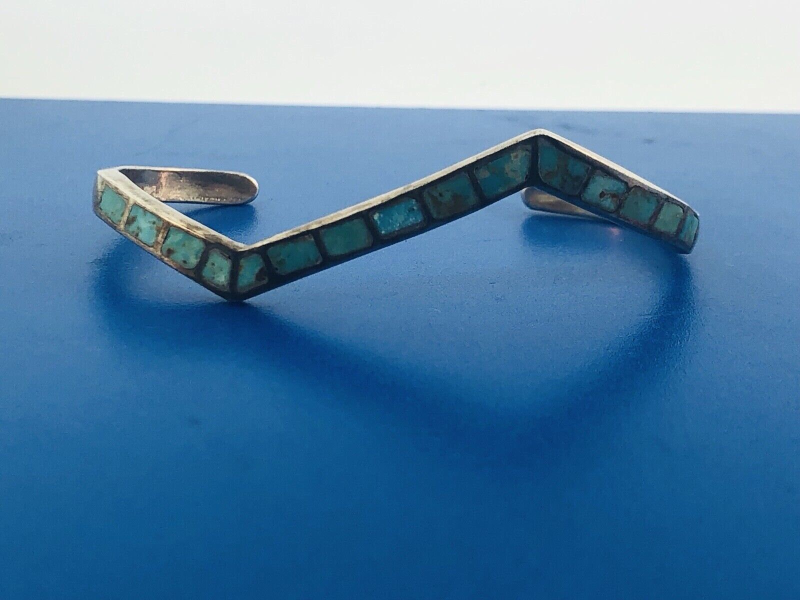 ヴィンテージ ネイティブアメリカン ターコイズカフブレスレット シルバー925 ヴィンテージ ネイティブアメリカン 925 スターリングシルバー