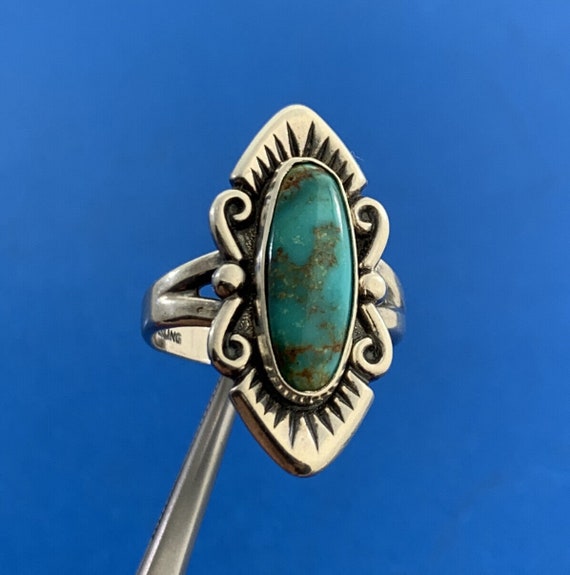Sunbursting Formation Vintage Zuni Green Turquoise Native American Jewelry Silver Bracelet Sunbursting Formation Vintage Zuni Green Turquoise Native American Jewelry Silver Bracelet