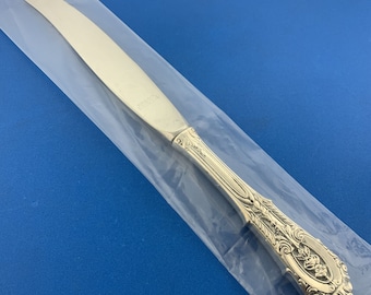 Designer Wallace Sterling Silver 925 Rose Point Pattern Dinner Knife Flatware
