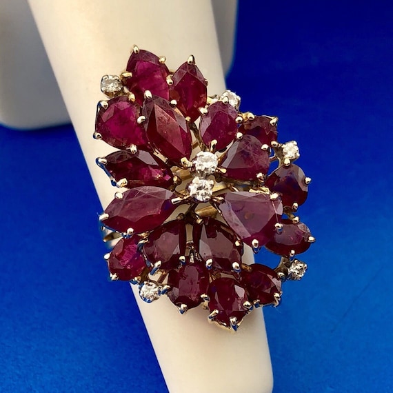 Exquisite Vintage 14K Yellow Gold Ruby Diamond Cl… - image 1