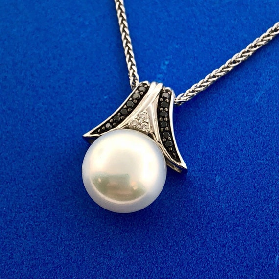 Elegant 14K White Gold Pearl Diamond Black Diamon… - image 4