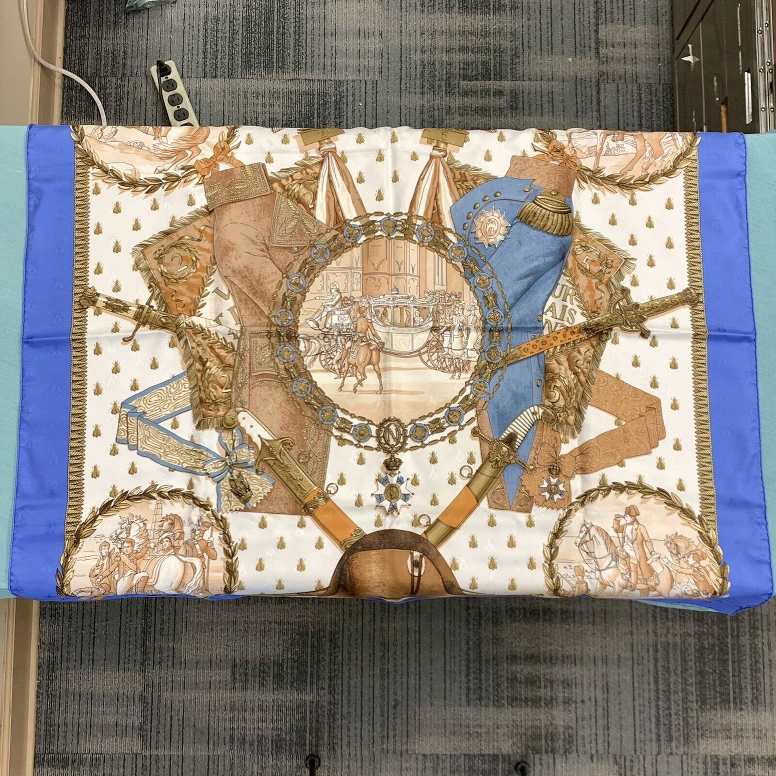 エルメス カレ90 100%シルクツイル ナポレオン ペリウィンクル