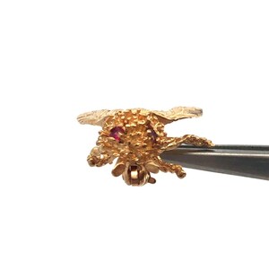 14K Yellow Gold Ruby Eyes Bee Pendant Flying Bug Vintage Lapel Scarf ...