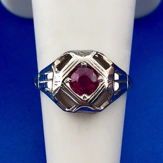 Art Deco 18K White Gold Round Ruby Solitaire Cockt