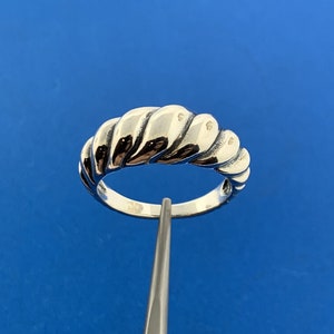 Anello a cupola conica a coste in argento sterling 925 R Moon Navajo di Carolyn Pollack