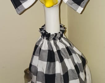 23 inch goose outfit black white Buffalo check dress lace eyelet trim